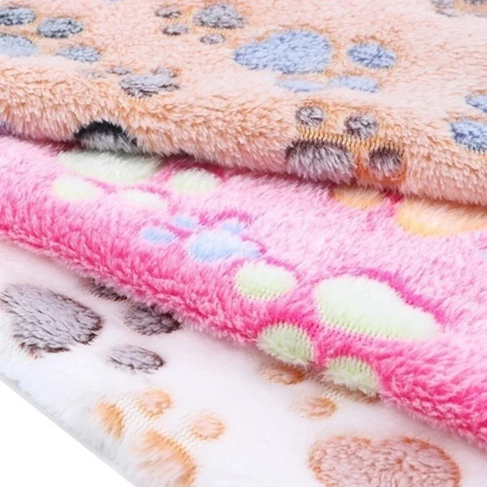 Cute Cartoon Pattern Soft Fluffy Pet Blanket